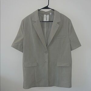 Grayish-Green Short Sleeve Blazer